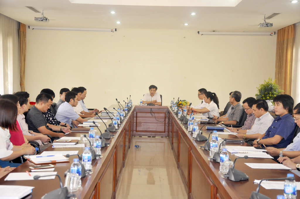 Trường Đại học Kiến trúc Hà Nội công bố và trao Quyết định bổ nhiệm, bổ nhiệm lại đối với cán bộ