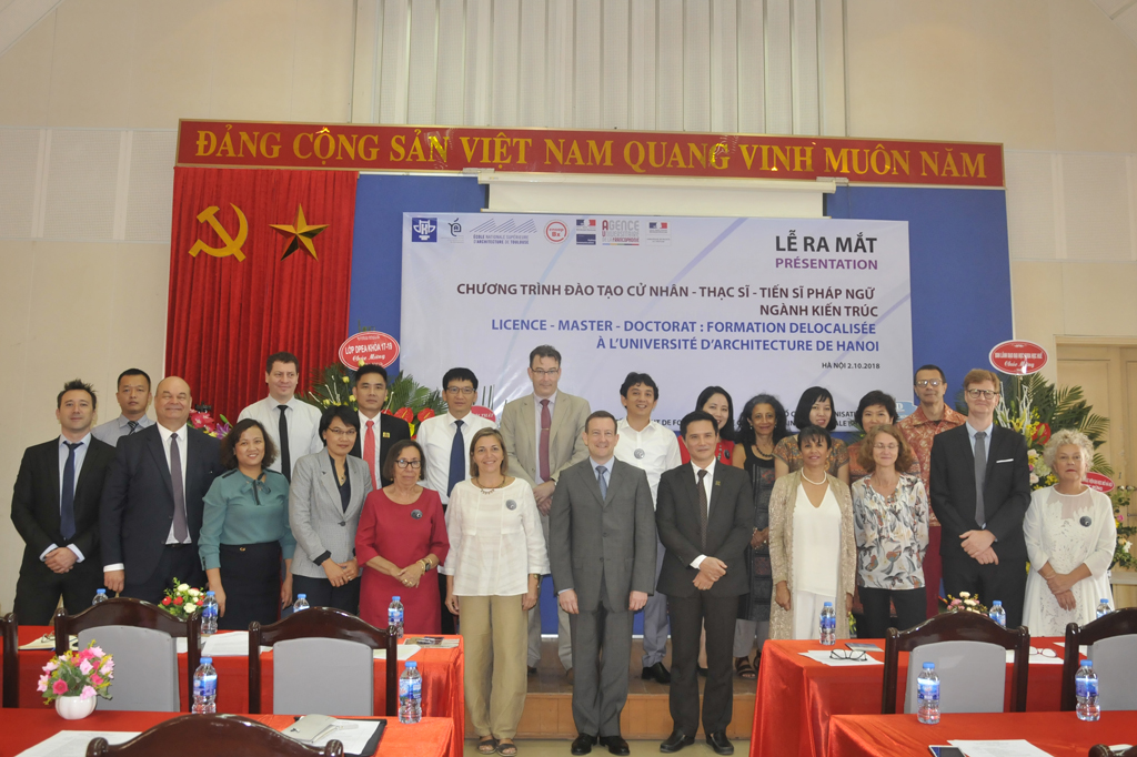 Lễ ra mắt chương trình đào tạo Cử nhân - Thạc sỹ - Tiến sỹ  Pháp ngữ chuyên ngành Kiến trúc