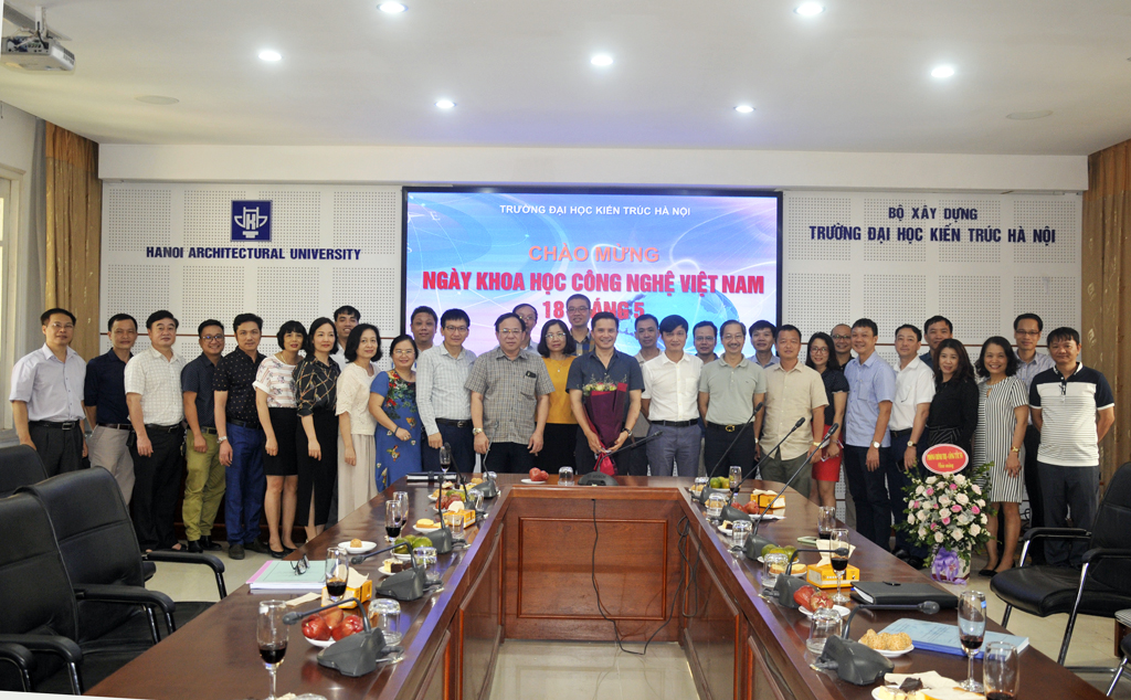 Trường Đại học Kiến trúc Hà Nội kỷ niệm ngày Khoa học và Công nghệ Việt Nam