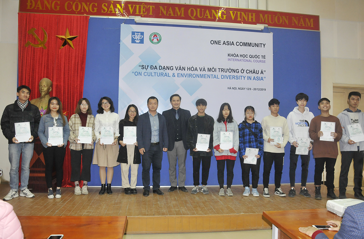 Bế mạc khóa học 