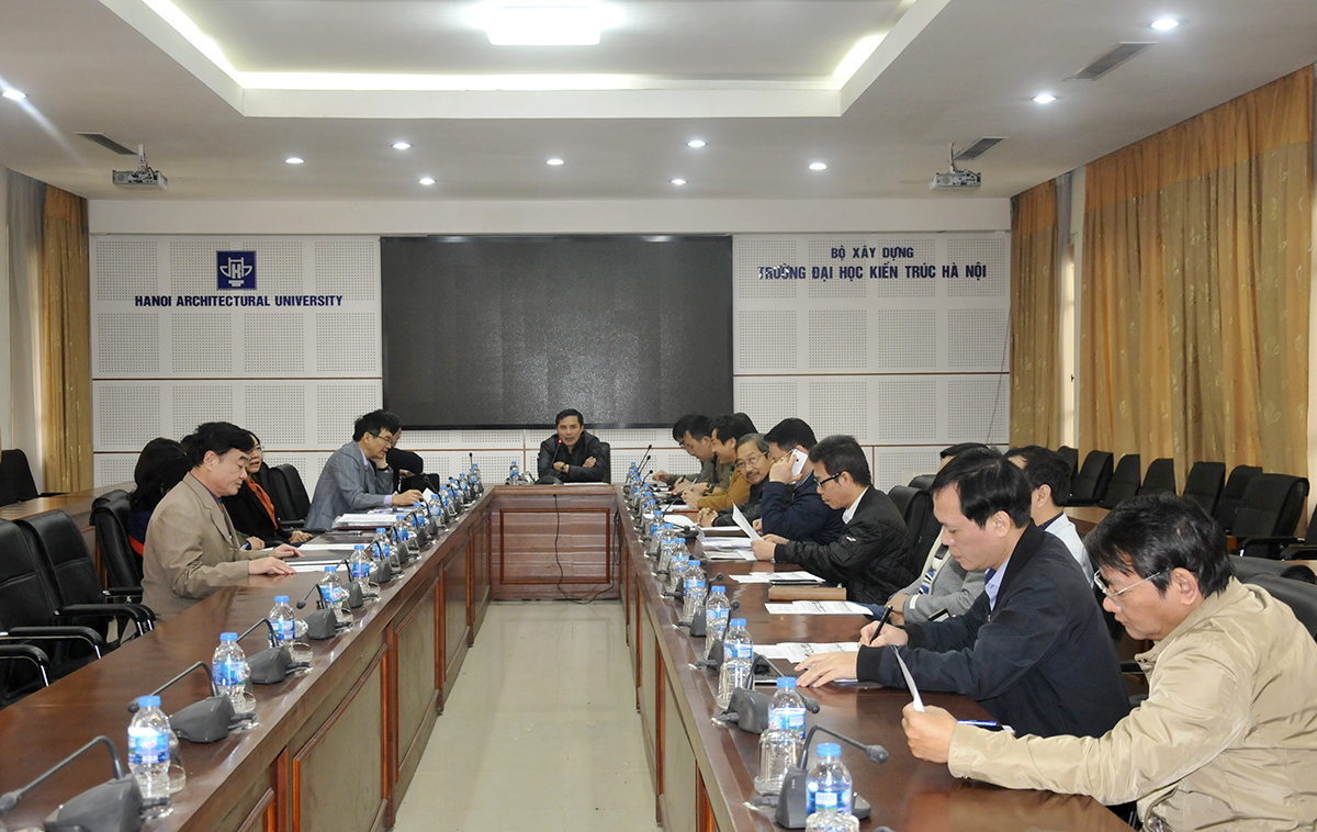 Trường Đại học Kiến trúc Hà Nội họp bàn về kế hoạch đào tạo và kế hoạch phòng chống dịch Covid-19