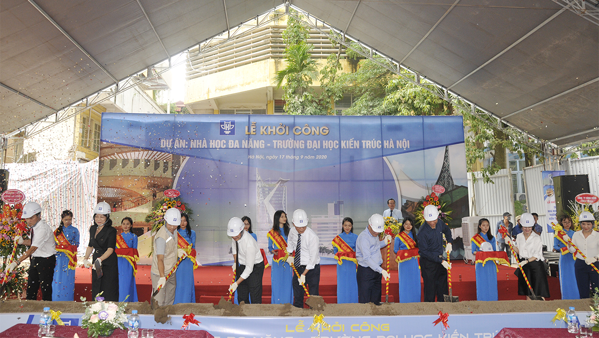 Lễ khai giảng năm học 2020 - 2021 và khởi công xây dựng công trình “Nhà học đa năng 20 tầng” Trường Đại học Kiến trúc Hà Nội