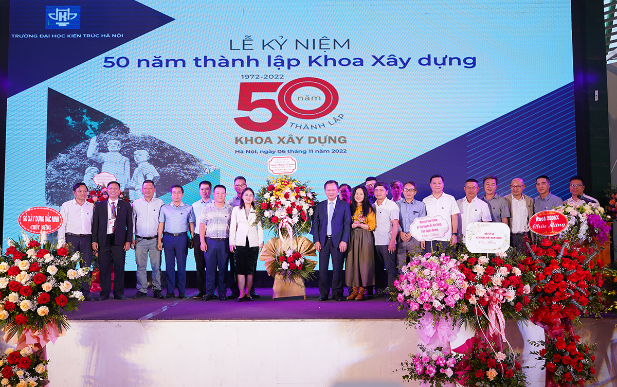 Khoa Xây dựng: Tự hào 50 năm hình thành và phát triển