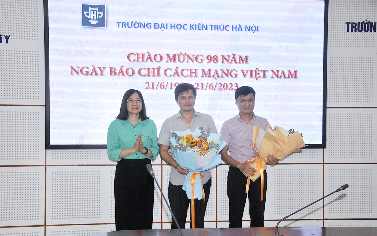 Trường Đại học Kiến trúc Hà Nội kỷ niệm 98 năm Ngày Báo chí Cách mạng Việt Nam và Tập huấn hướng dẫn sử dụng phần mềm Tạp chí Khoa học Kiến trúc và Xây dựng