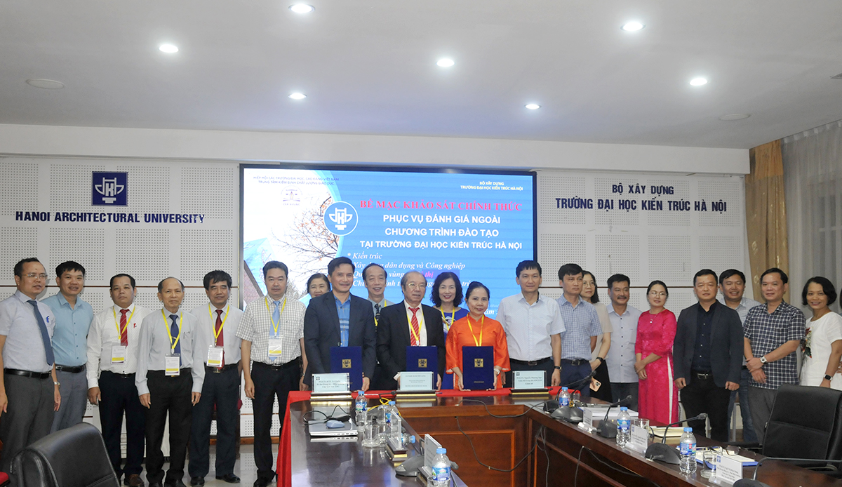 Bế mạc đợt khảo sát chính thức đánh giá ngoài 04 chương trình đào tạo trình độ Đại học