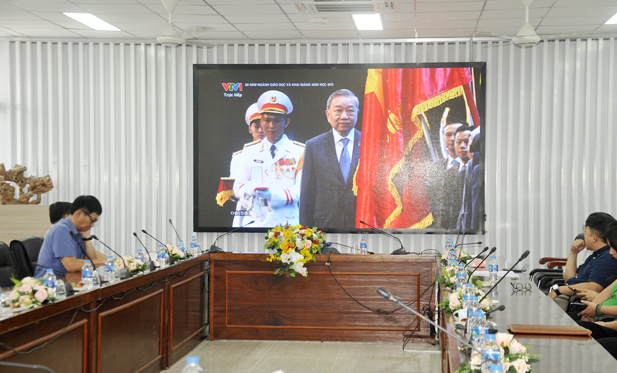 Trường Đại học Kiến trúc Hà Nội tham dự trực tuyến Lễ kỷ niệm 80 năm truyền thống ngành Giáo dục và khai giảng năm học mới 2025 - 2026