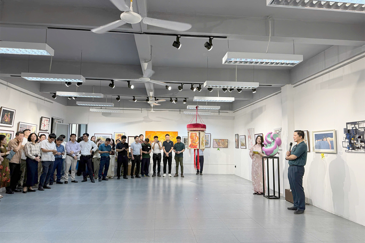 Khai mạc Triển lãm Mỹ thuật sinh viên năm 2026 Trường Đại học Kiến trúc Hà Nội