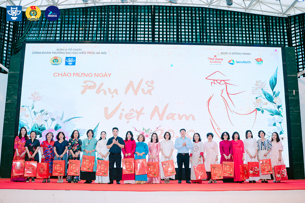 Trường Đại học Kiến trúc Hà Nội kỷ niệm Ngày Phụ nữ Việt Nam 20/10 và Tổ chức Workshop “Trang trí bánh kem - Món quà 20/10”