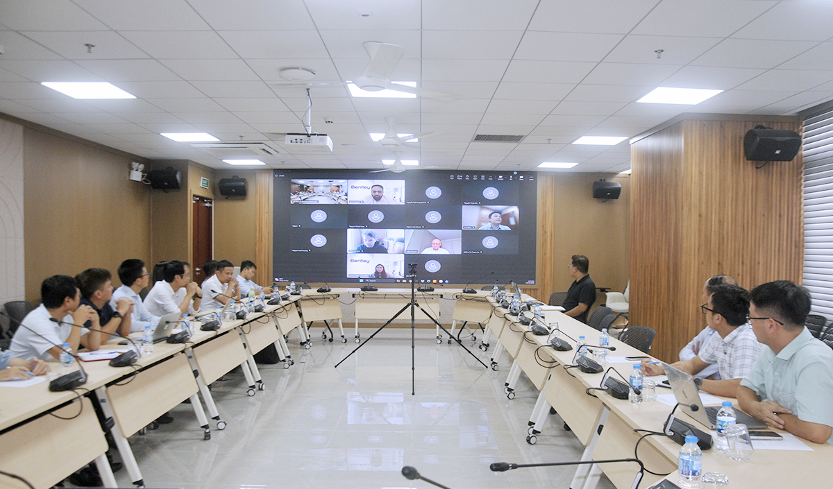 Trường Đại học Kiến trúc Hà Nội hiện thực hóa mô hình trường học thông minh cùng hệ sinh thái công nghệ Bentley Systems và Cesium