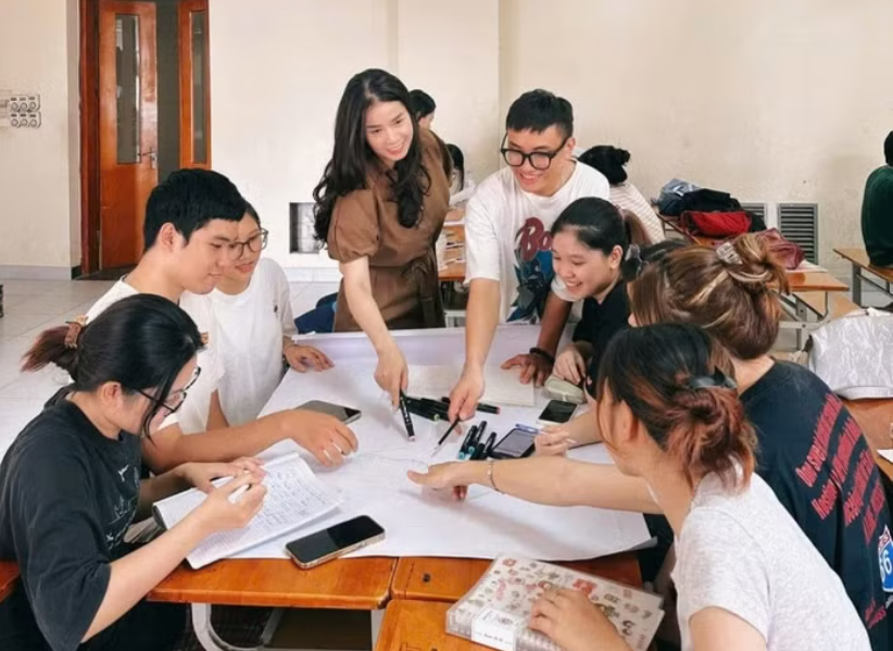 HAU đào tạo ngành Kinh tế phát triển và Kinh tế đầu tư gắn với chuyển đổi số